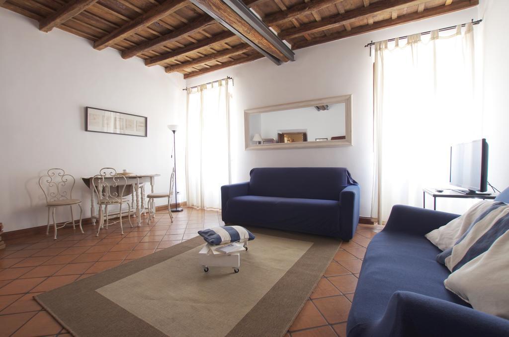 Vacanze Romane Centro Storico Trastevere Apartment Cameră foto